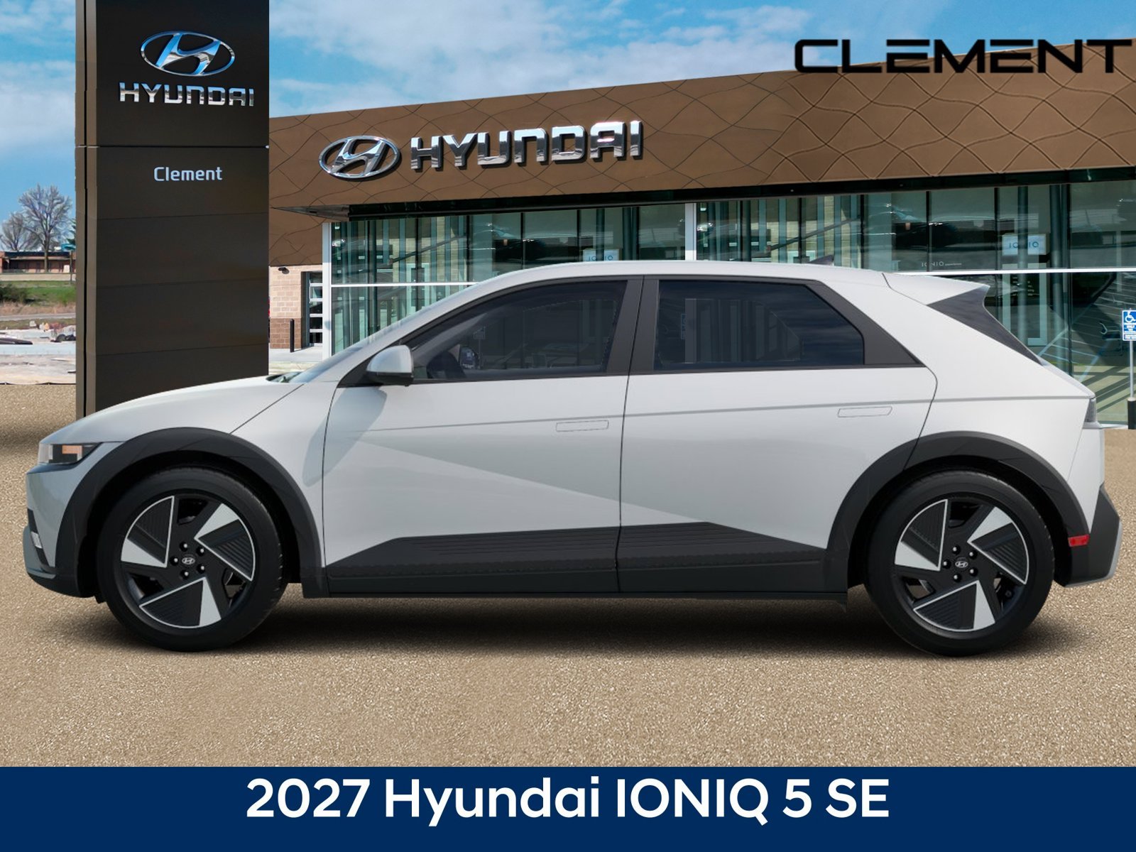 New 2027 White Hyundai SE image 3