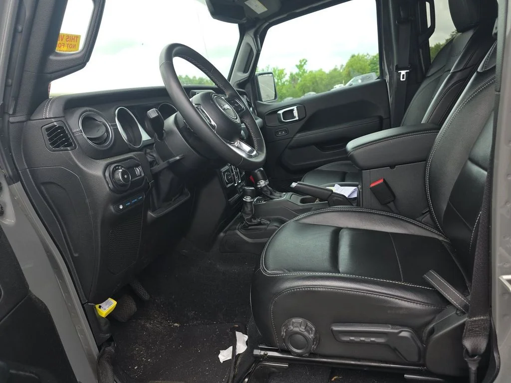 Used 2023 Gray Jeep Sahara 4xe image 5