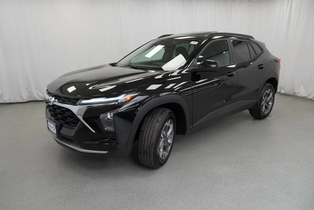 New 2026 Mosaic Black Metallic Chevrolet LT image 3