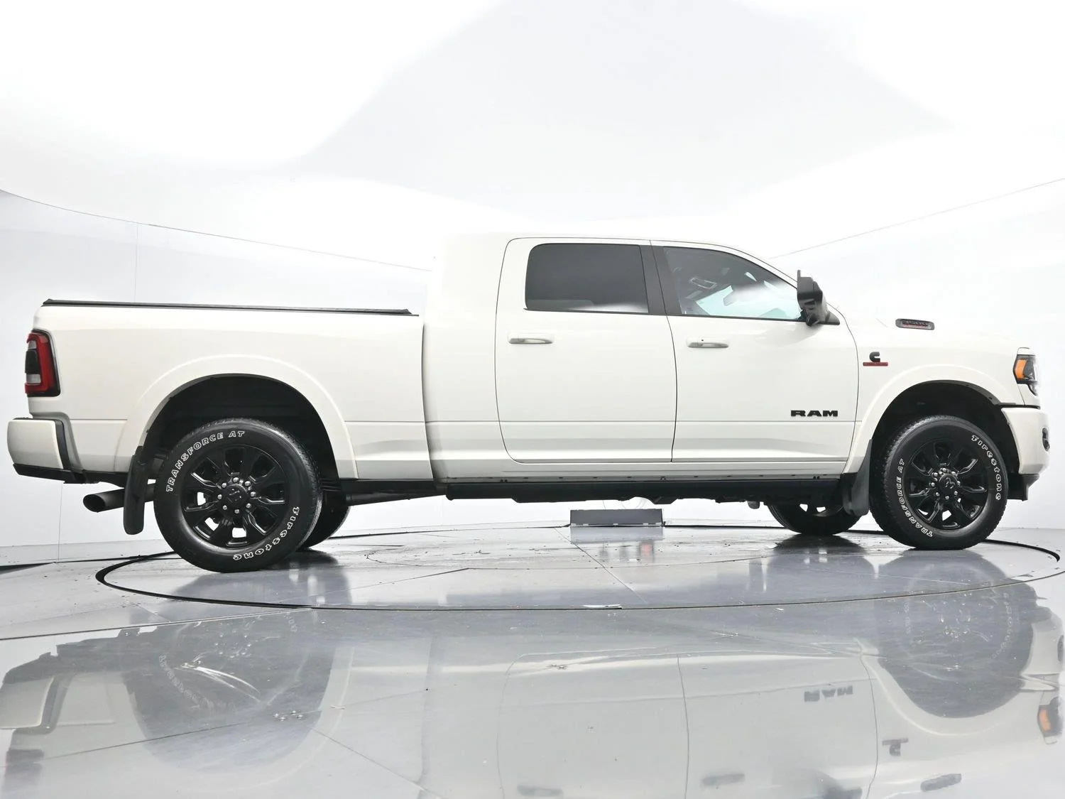Used 2022 Pearl White Ram Limited image 56