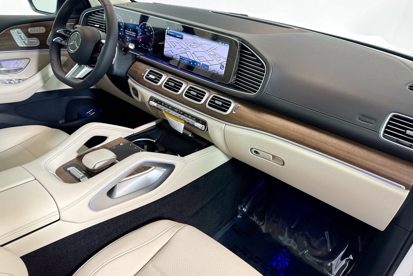 New 2026 Polar White Mercedes-Benz GLS 450 image 28