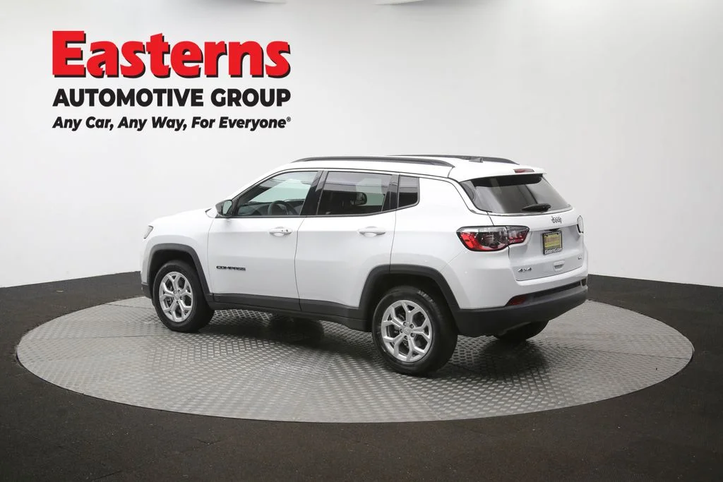 Used 2024 White Jeep Latitude image 58