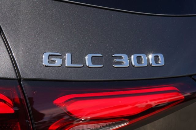 New 2026 Graphite Grey Metallic Mercedes-Benz GLC 300 image 12