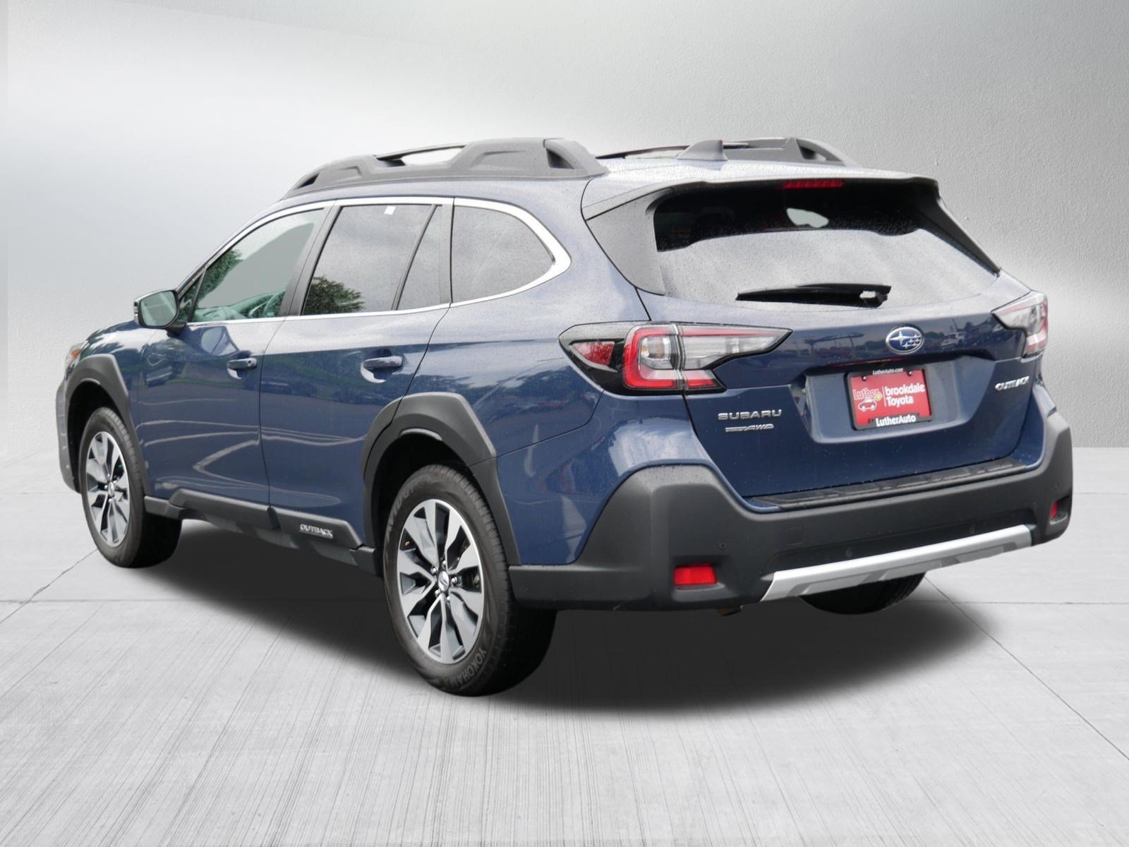 Used 2023 Cosmic Blue Pearl Subaru Limited image 5