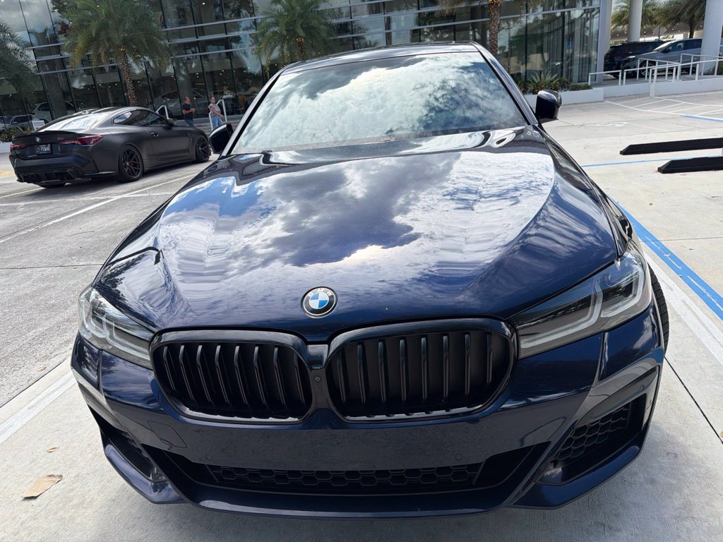Certified Used 2023 Tanzanite Blue II Metallic BMW M550i xDrive image 5