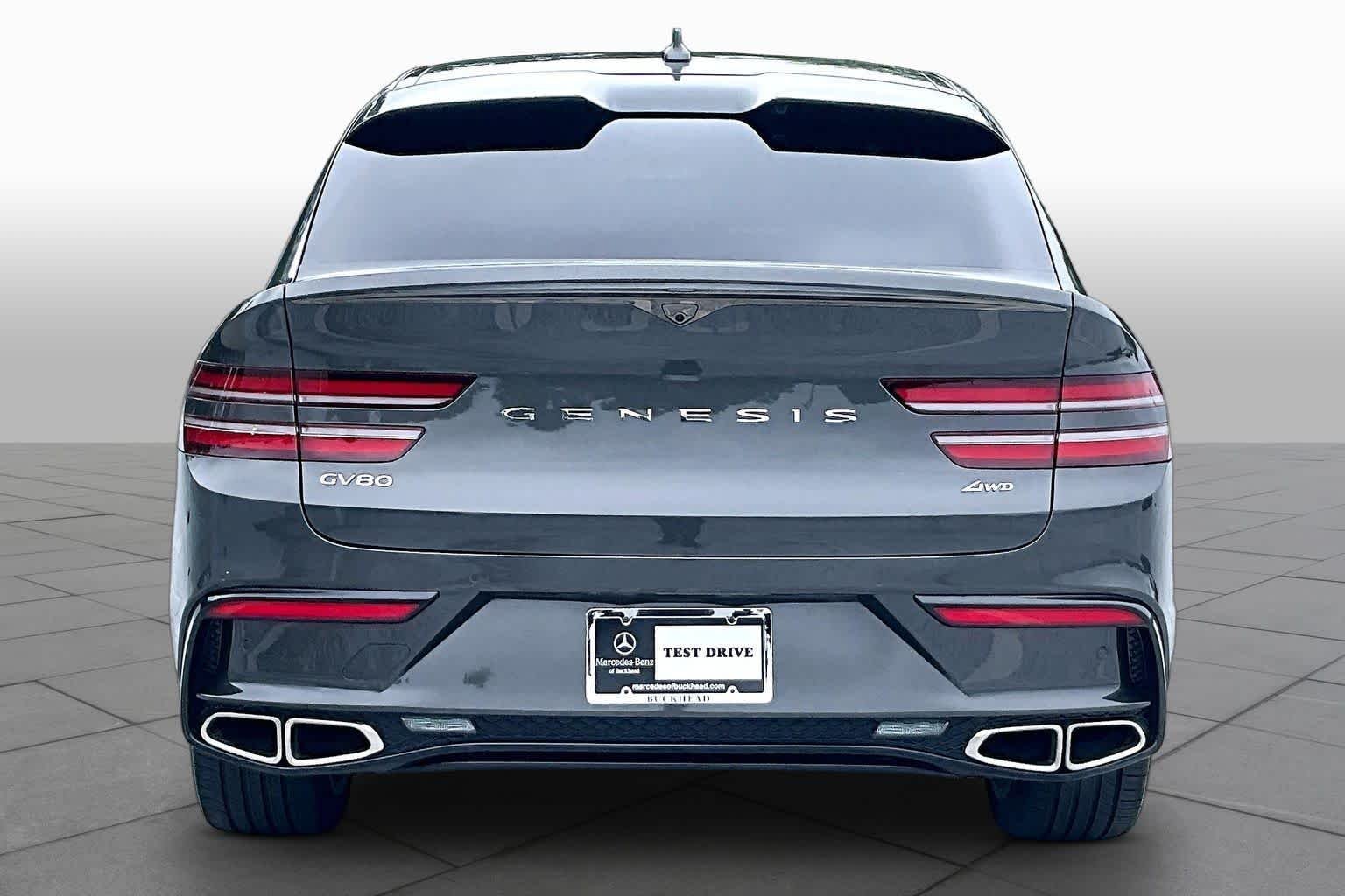 Used 2025 Makalu Gray Genesis 3.5T e-SC image 5