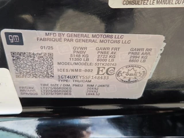 Used 2025 Onyx Black GMC Denali Ultimate image 8