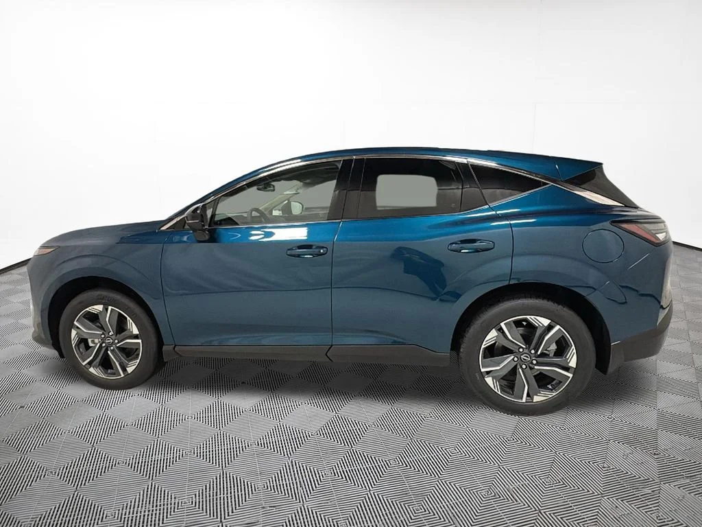New 2026 Blue Nissan SL image 2
