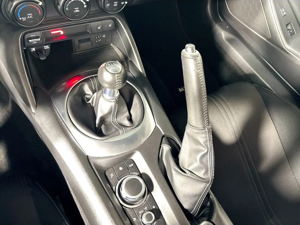 Used 2021 Gray Mazda Club image 17