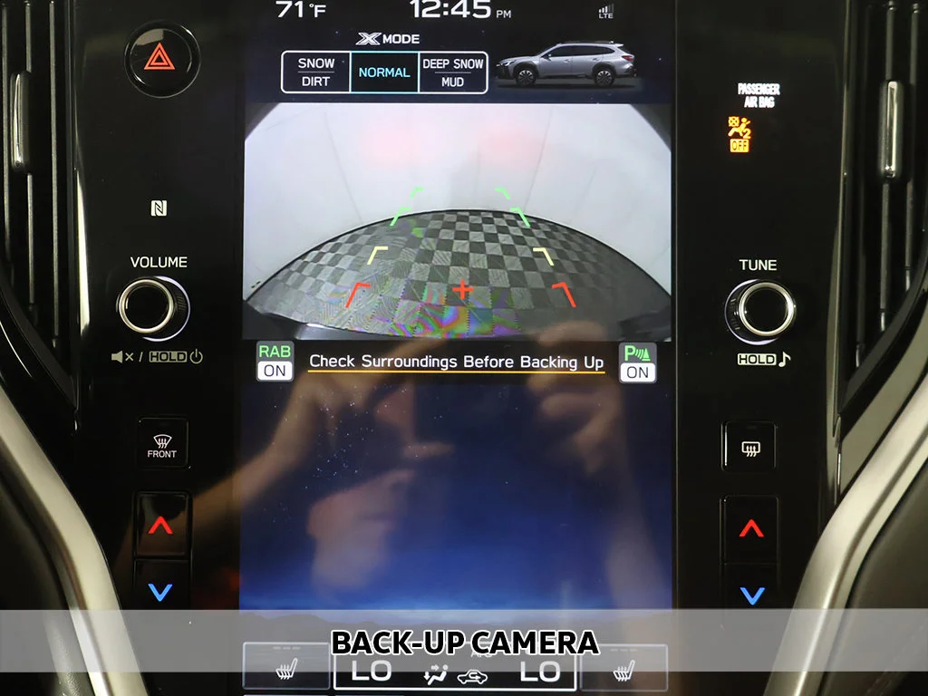 Used 2025 Black Subaru Onyx Edition image 7