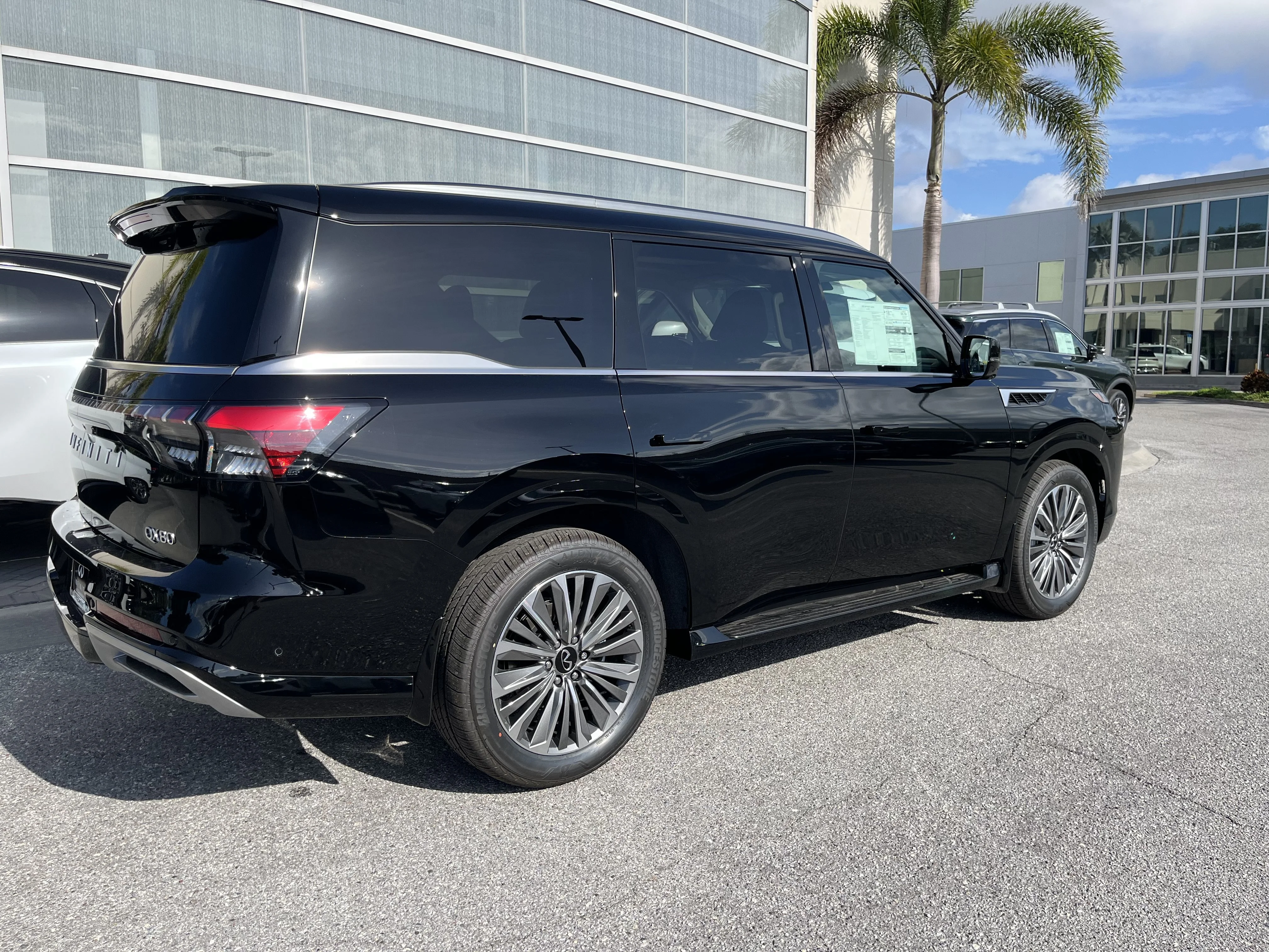 New 2026 Black Obsidian INFINITI LUXE image 6