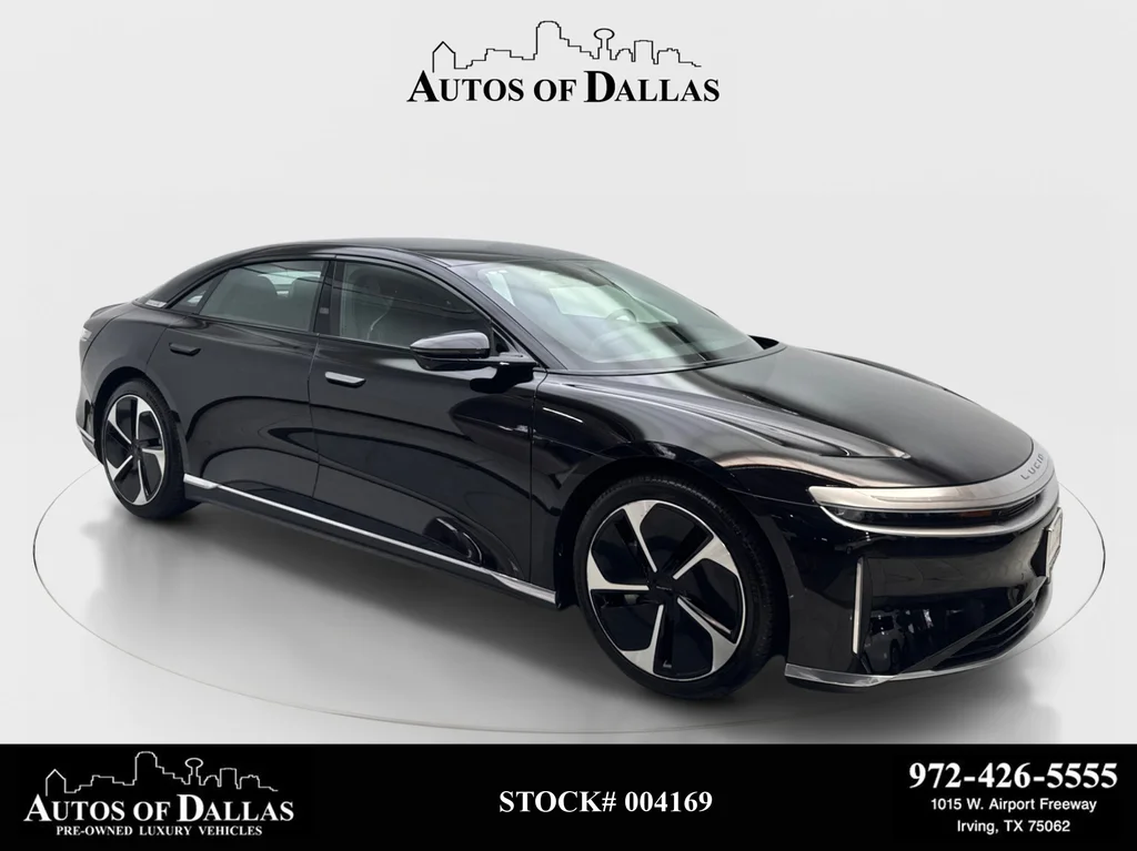 Used 2023 Black Lucid Touring image 1