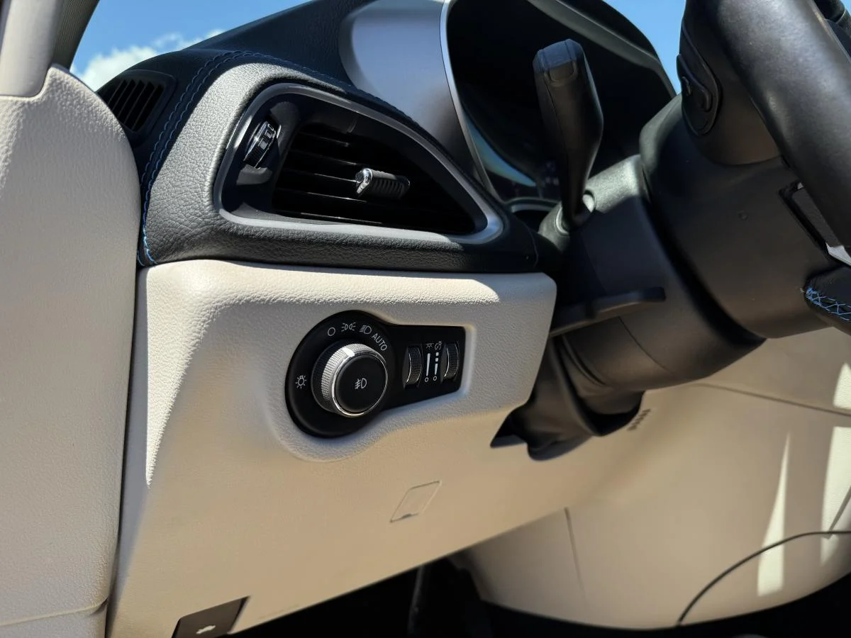 Used 2021 Black Chrysler Touring-L Plus image 16
