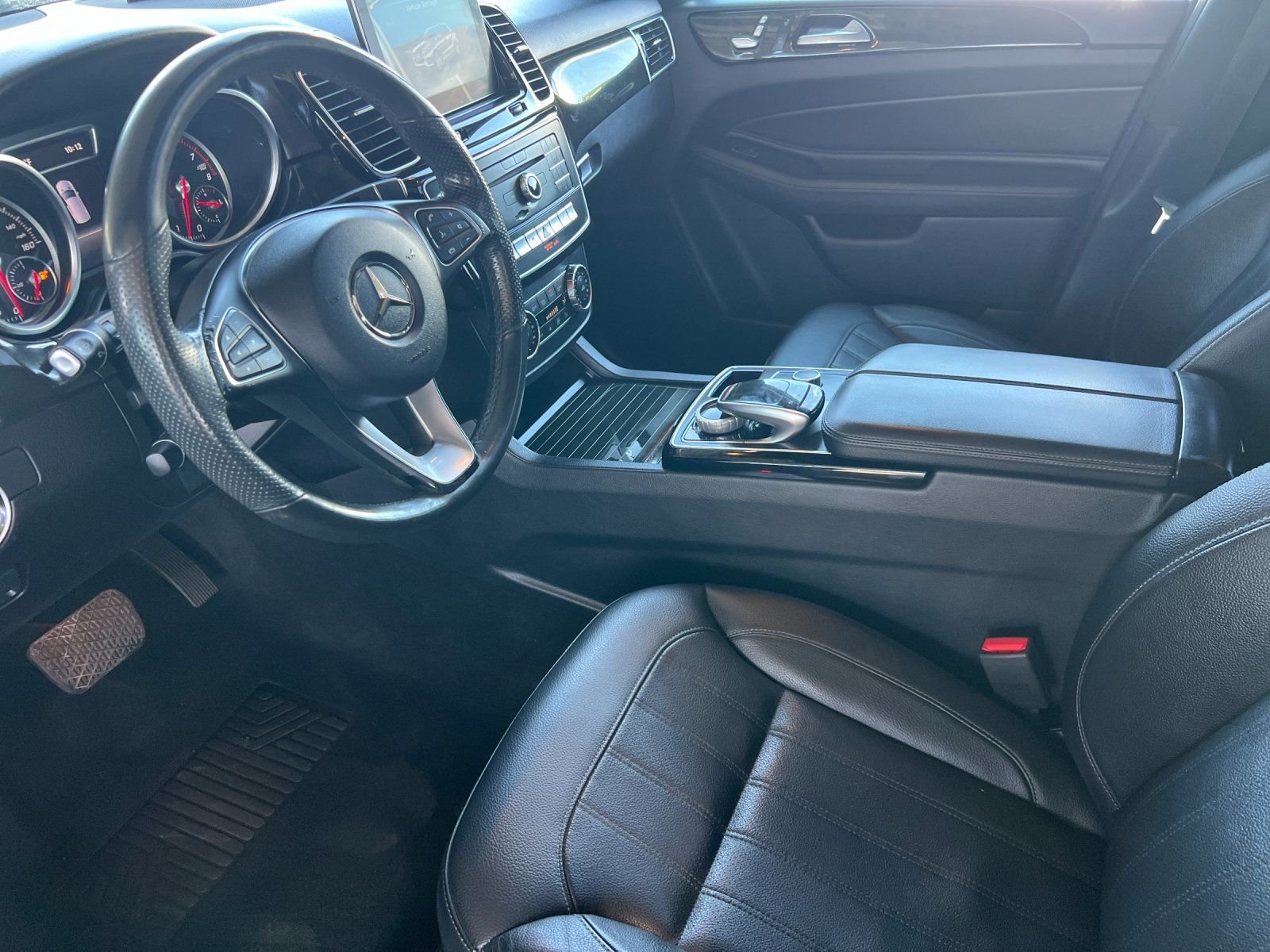 Used 2017  Mercedes-Benz GLE 350 image 9