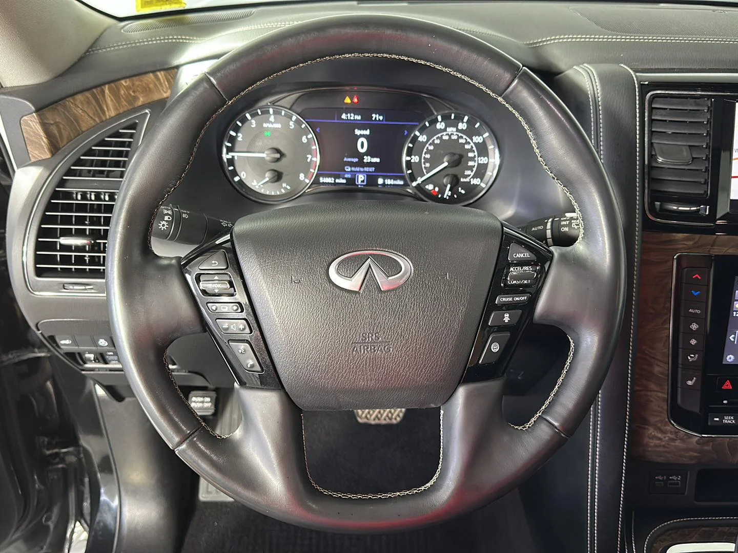 Used 2021 Mineral Black INFINITI PREMIUM SELECT image 13