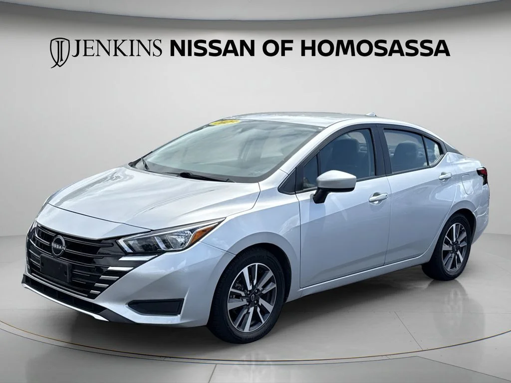 Used 2023 Silver Nissan 1.6 SV image 14