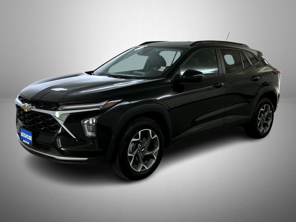 Used 2025 Black Chevrolet LT image 1