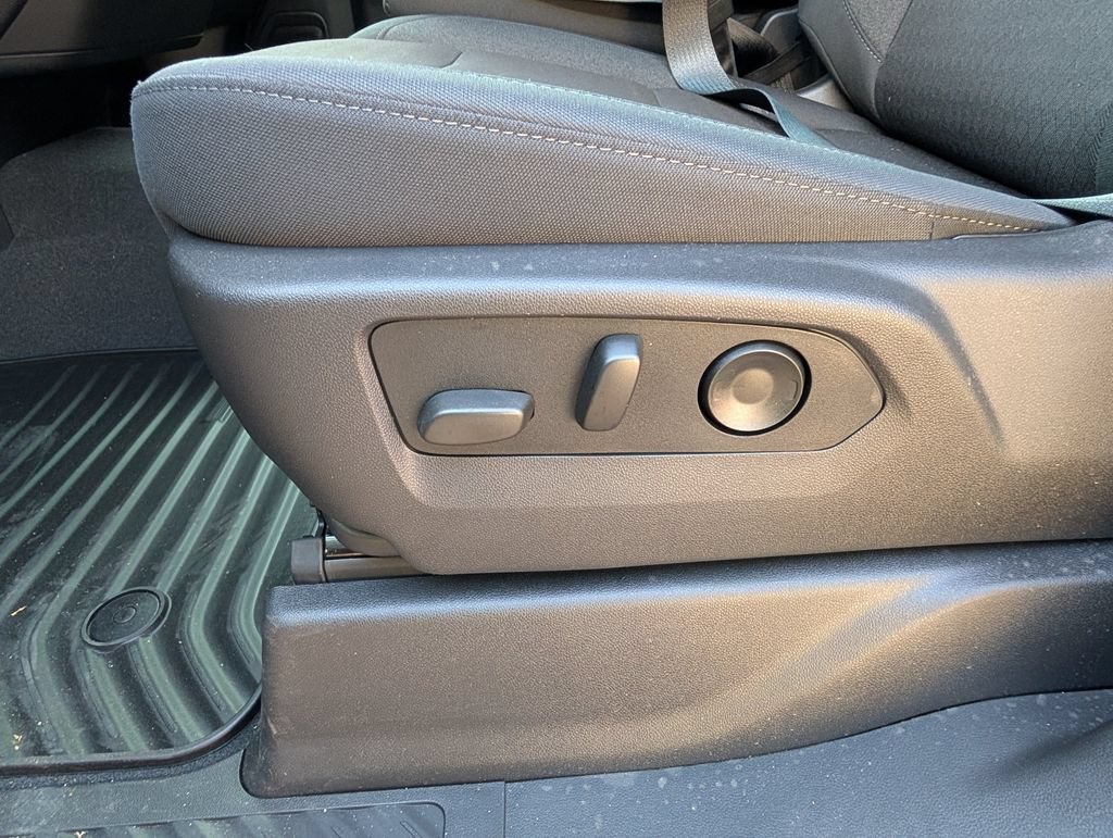 2026 Chevrolet Silverado 1500 Custom - Photo 11
