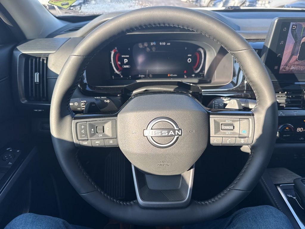 New 2026 Everest White Pearl TriCoat Nissan SL image 21
