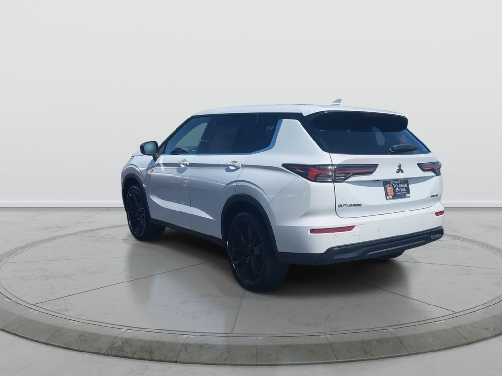 New 2026 WHT DIAMOND Mitsubishi LE image 5