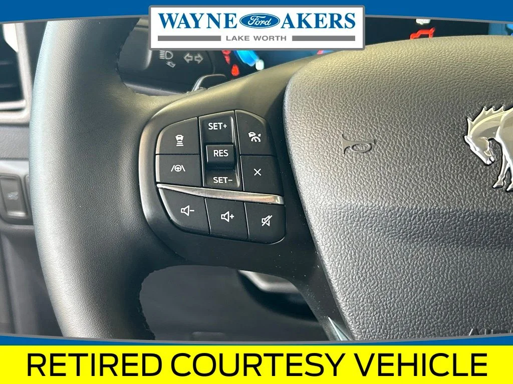 New 2025 Carbonized Gray Metallic Ford Badlands image 37
