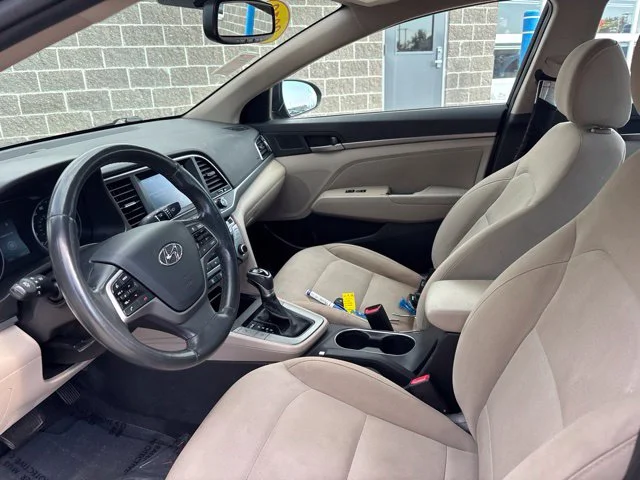 Used 2018 Phantom Black Hyundai Value Edition image 17