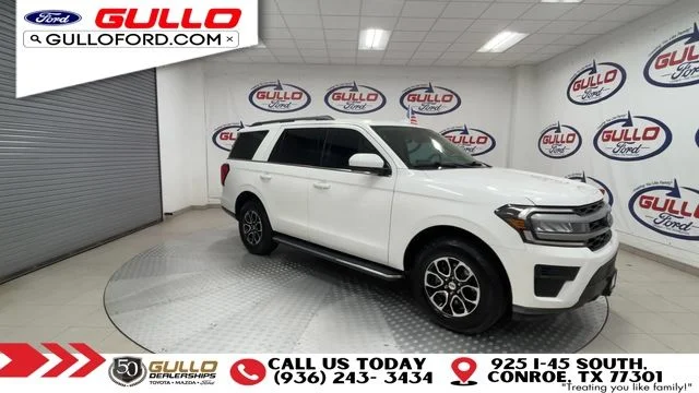 Certified Used 2022 Star White Ford XLT image 2