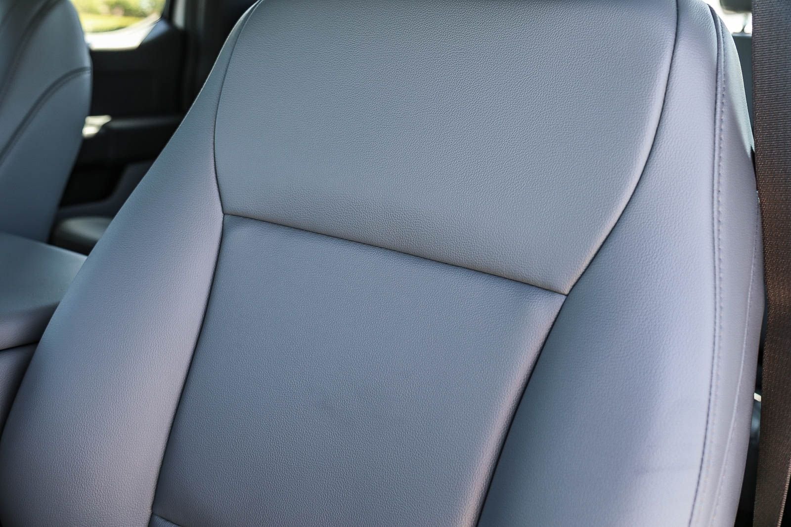 New 2026 Oxford White Ford F-250® XL image 20