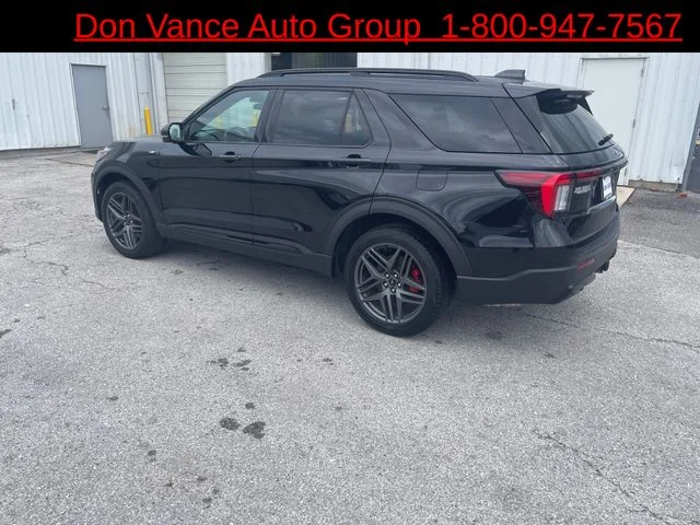 Used 2025 Black Ford ST-Line image 3