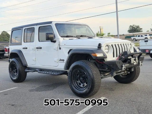 Used 2023 White Jeep Sport S image 5