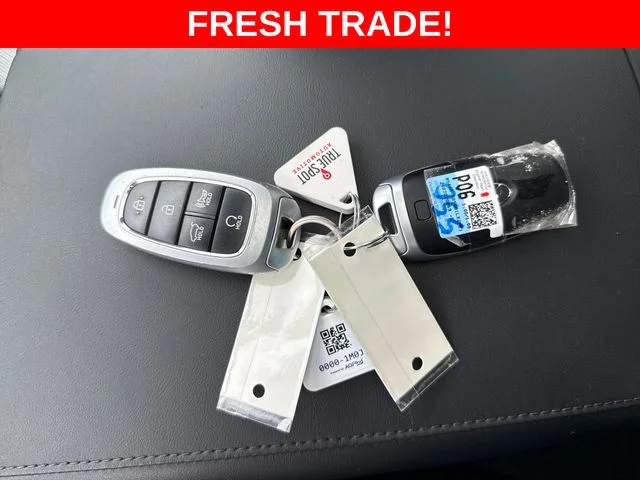 Used 2025 White Hyundai XRT image 29