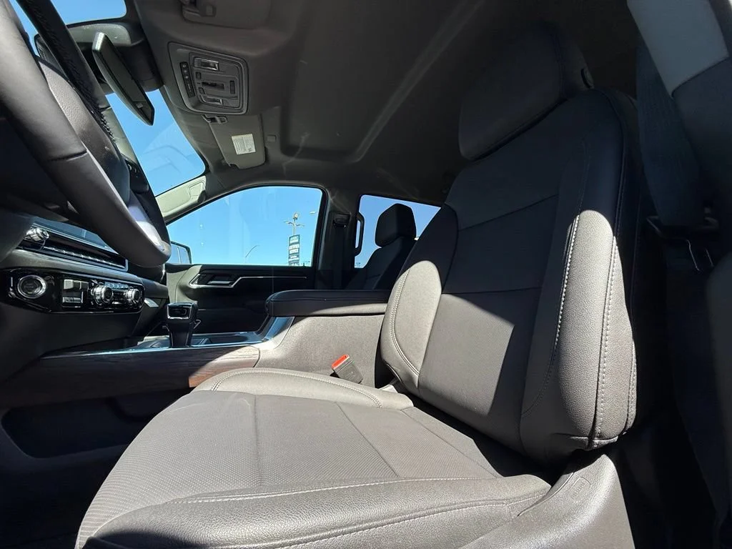 New 2026 Summit White GMC SLT image 35