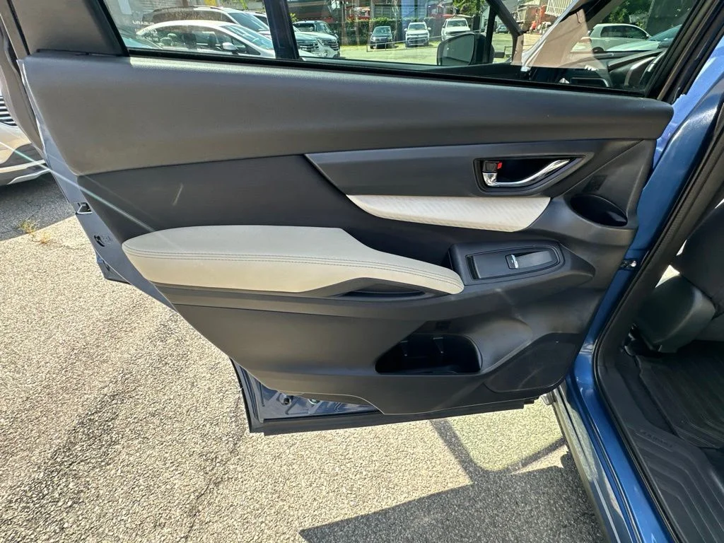 Used 2022 Blue Subaru Premium image 23
