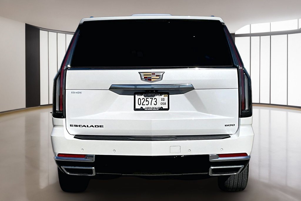Certified Used 2025 Crystal White Tricoat Cadillac Premium Luxury Platinum image 4