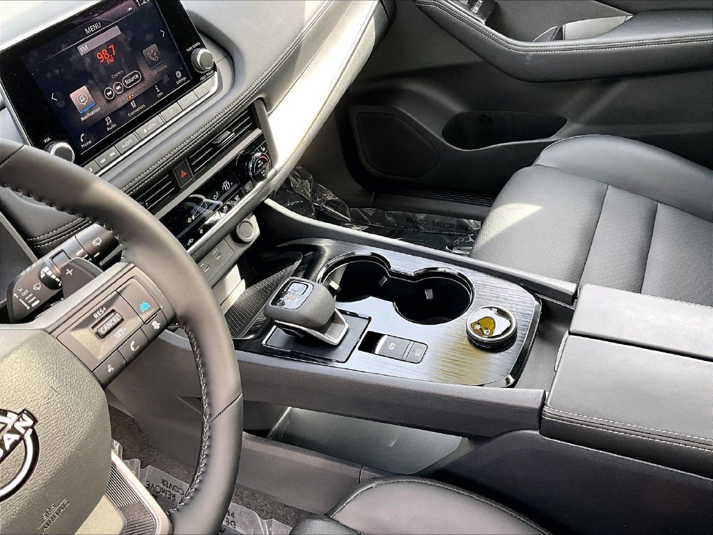 Used 2026 White Nissan Dark Armor image 14