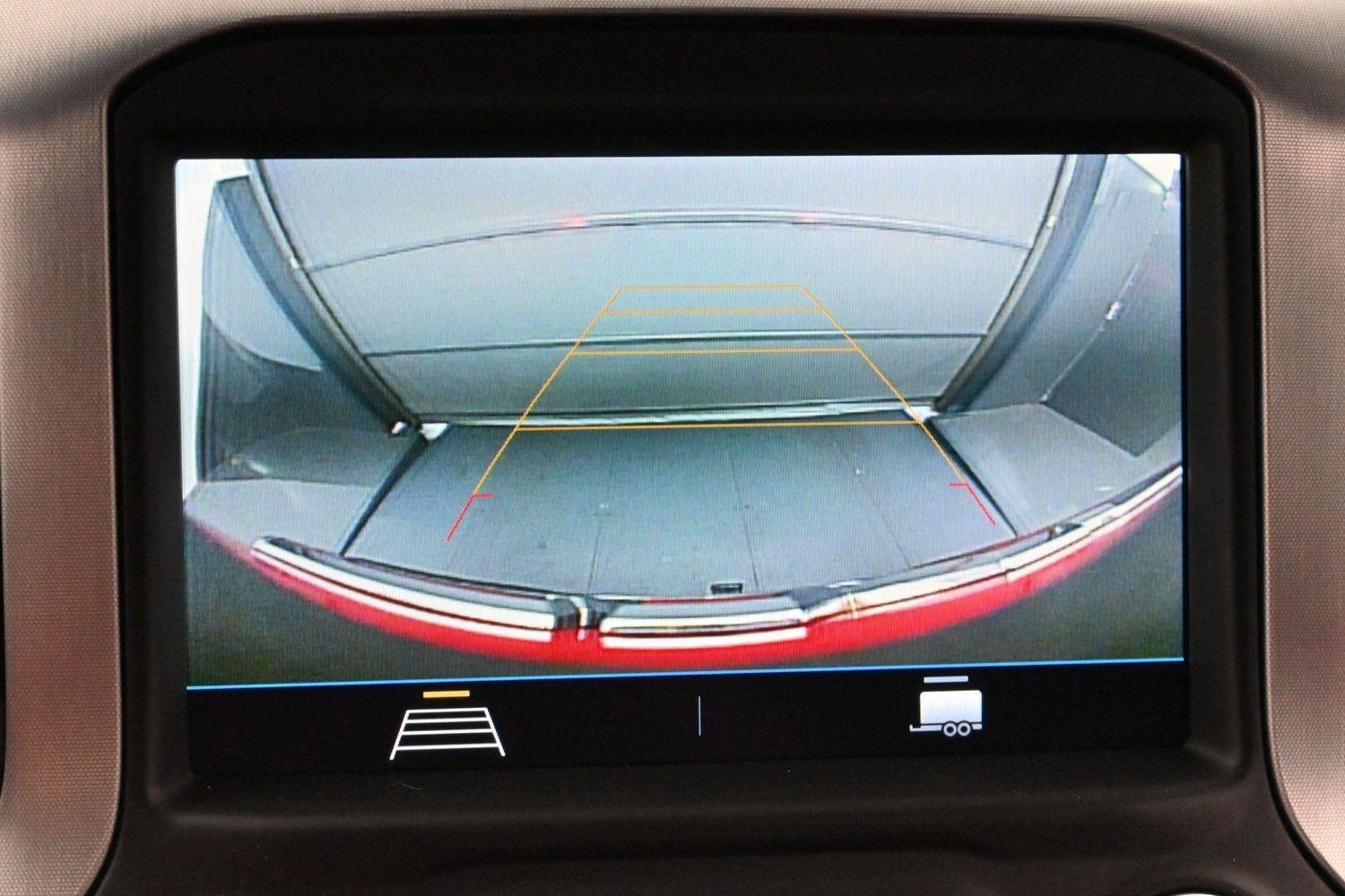 Used 2022 Cardinal Red GMC SLE image 22