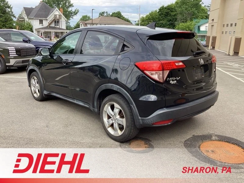 Used 2016  Honda EX image 5