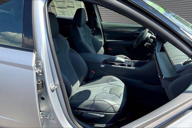 2025 Hyundai Sonata N Line - Photo 11