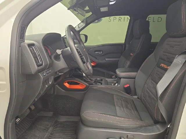 Used 2025 Glacier White Nissan PRO-4X image 22