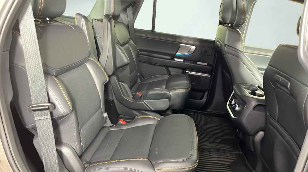 New 2027 Gray Ford Tremor image 16