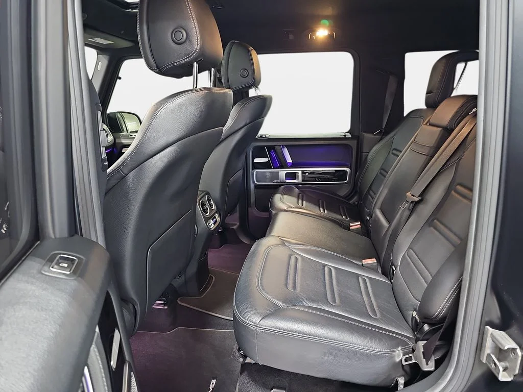 Used 2019 Black Mercedes-Benz G 550 image 12