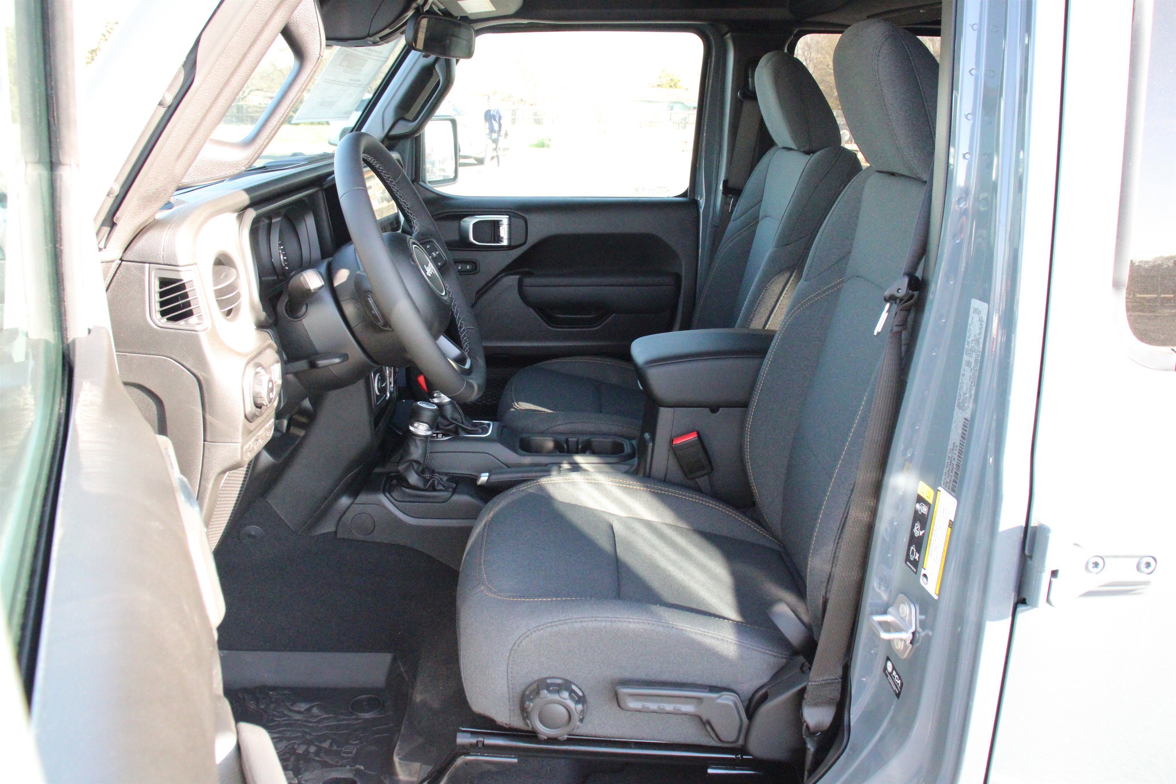 New 2026 Anvil Clearcoat Jeep Sport S image 3