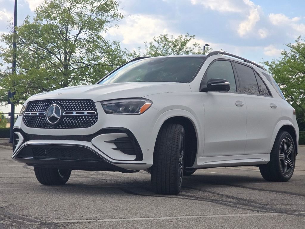 New 2026 MANUFAKTUR Moonlight White Magno Mercedes-Benz GLE 450 image 51
