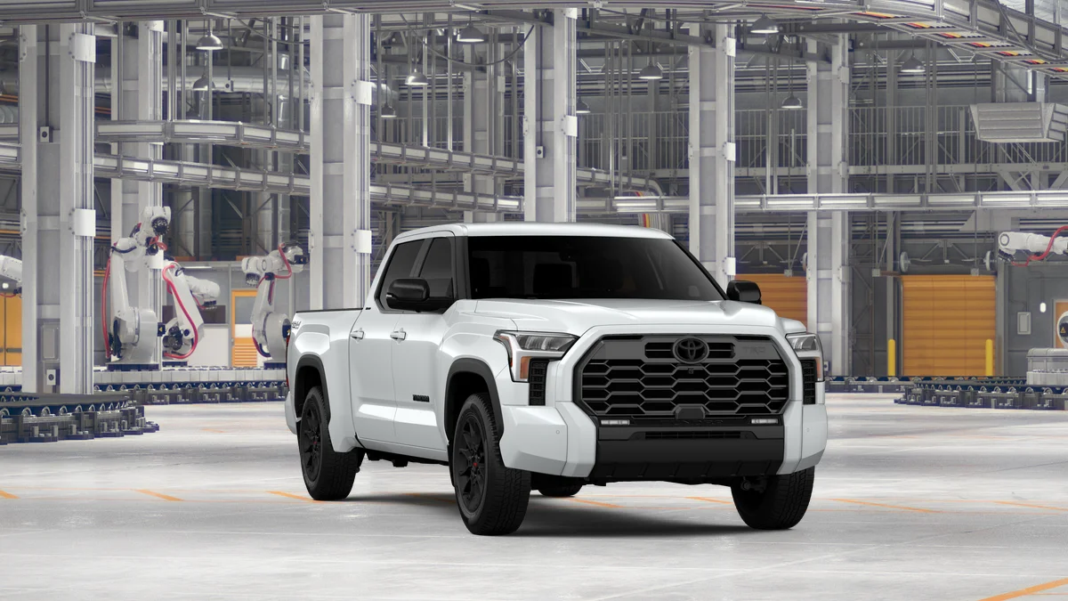 New 2026 Wind Chill Pearl <sup>1</sup> Toyota Limited image 18