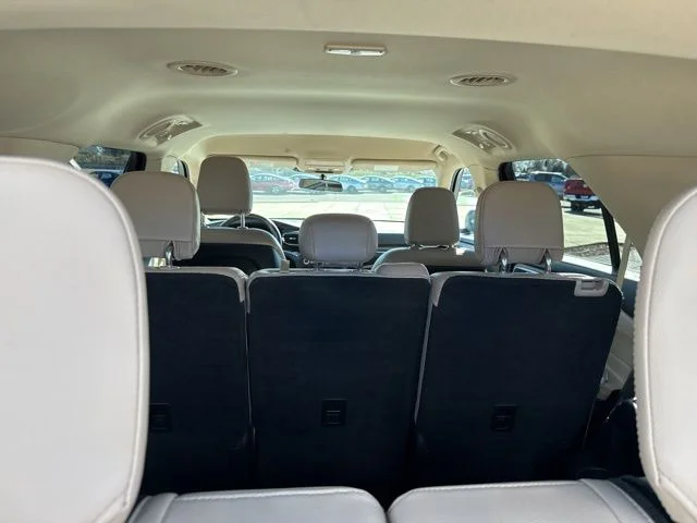 2020 Ford Explorer XLT - Photo 19