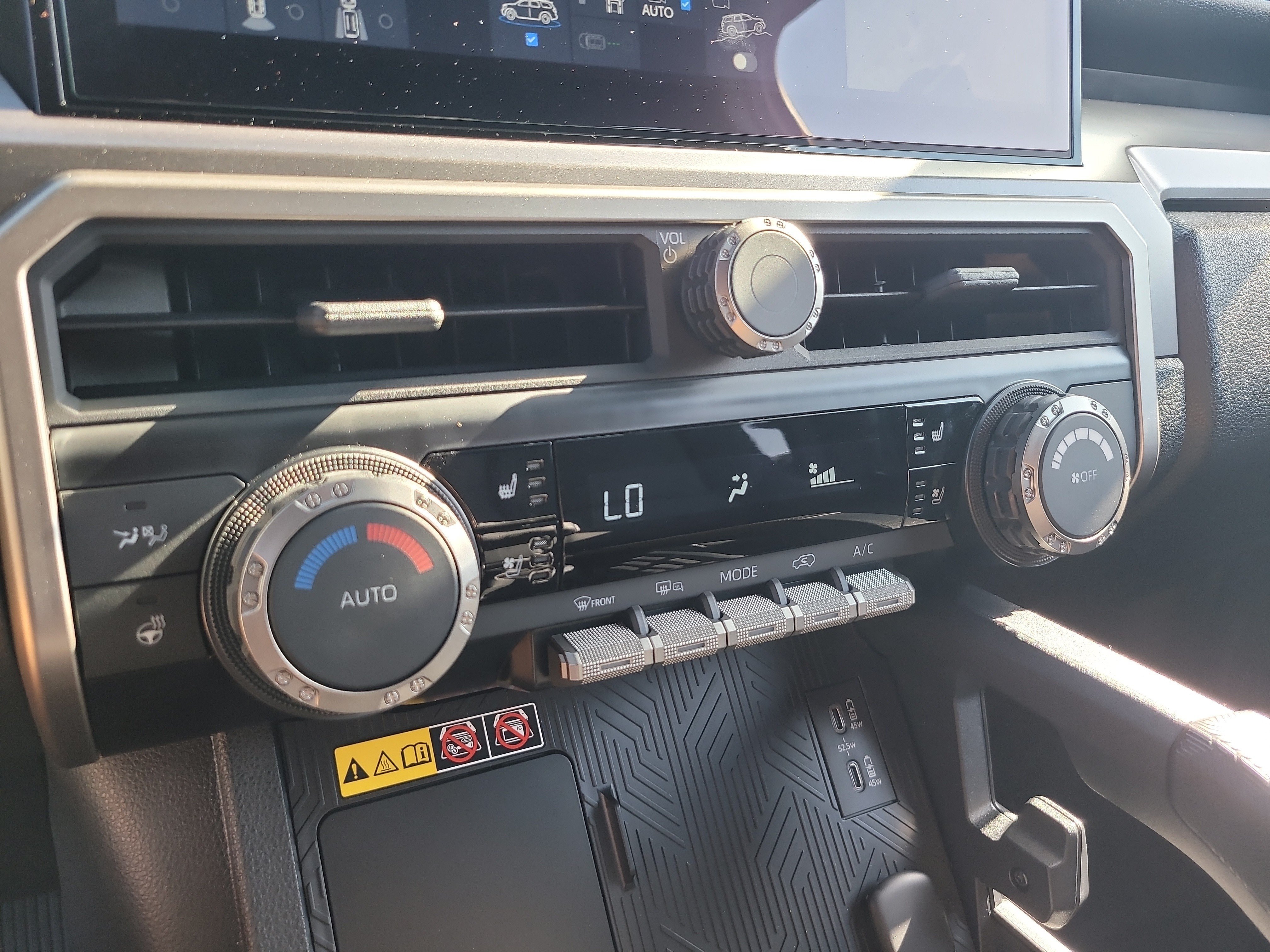 Used 2026 Cutting Edge Toyota SR5 image 24