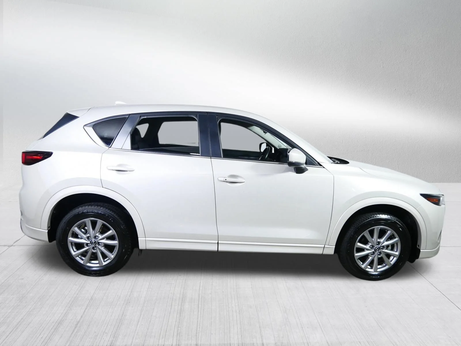 Used 2025 Platinum Quartz Metallic Mazda 2.5 S Select Package image 8
