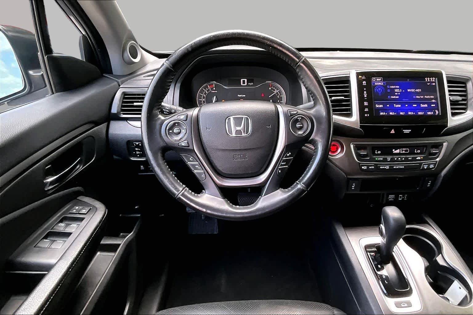 Used 2019 Lunar Silver Metallic Honda RTL-T image 6