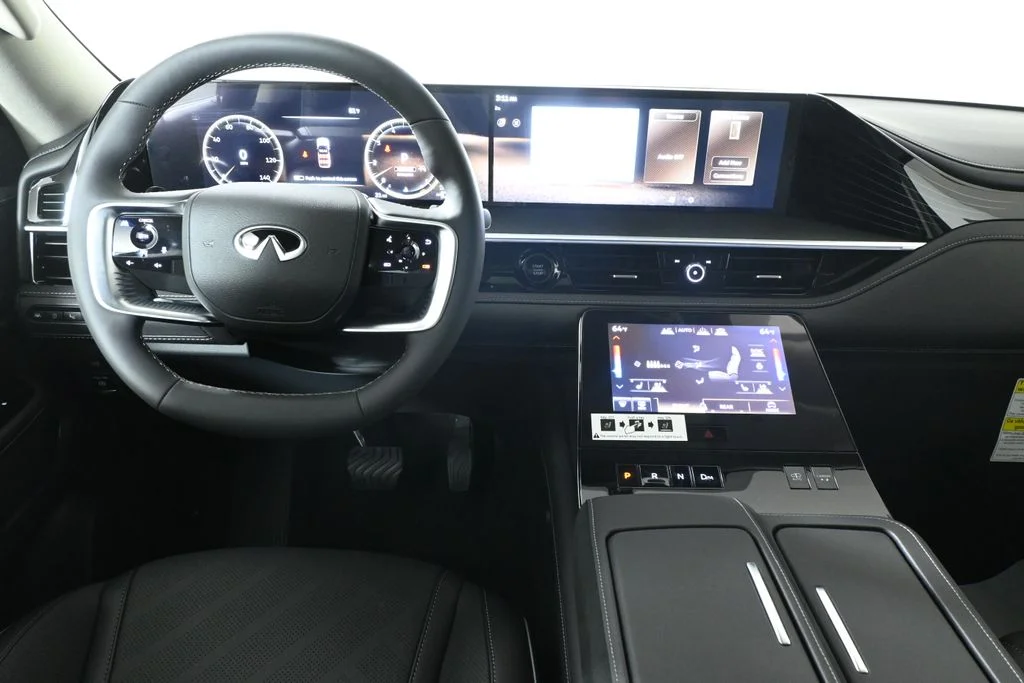 New 2027 White INFINITI LUXE image 16