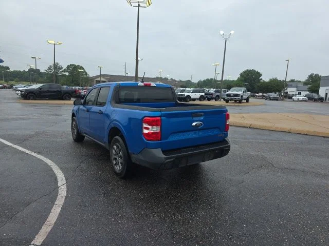 Used 2022 Blue Metallic Ford XLT image 5